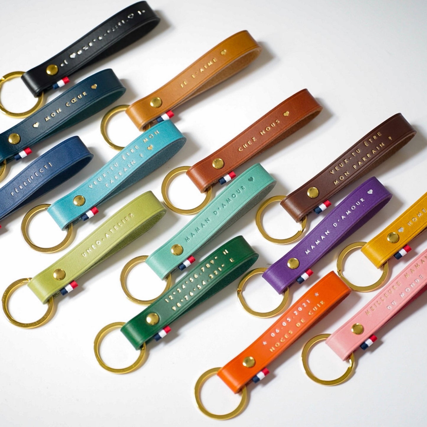 Porte-clés personnalisé en cuir avec anneau doré | Petit modèle 9cm